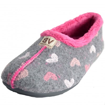 Vulcabicha 4307 - Gray Closed Toe Slippers With Soft And Warm Pink Hearts