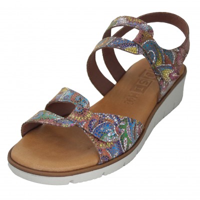 Xqsi 21355 - Women's sandal printed in leather colors with small wedge and closure Soft insole