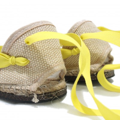 Traditional Espadrilles Flat Rubber Sole Design Three Veins or Innkeeper Color Yellow