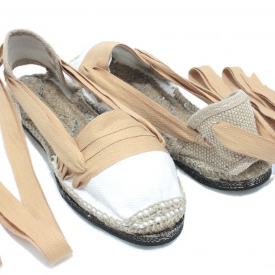 Traditional Espadrilles Flat Rubber Sole Design Three Veins or Innkeeper Color Light Brown