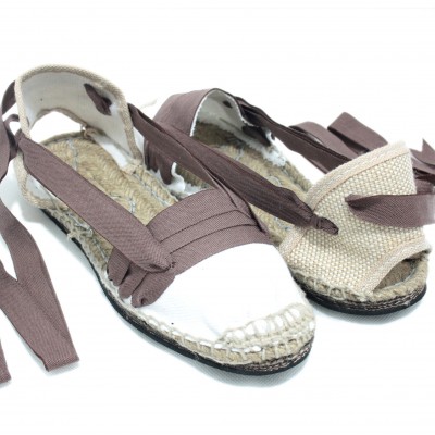 Traditional Espadrilles Flat Rubber Sole Design Three Veins or Innkeeper Color Brown