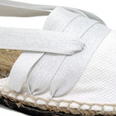 Traditional Espadrilles Flat Rubber Sole Design Three Veins or Innkeeper Color Silver