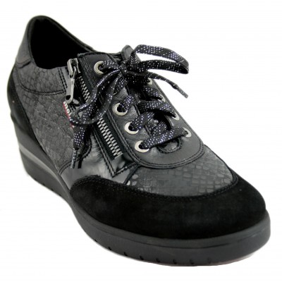 Mephisto Patrizia - Sporty Women's Shoe with High Heel and Zip Closure and Laces